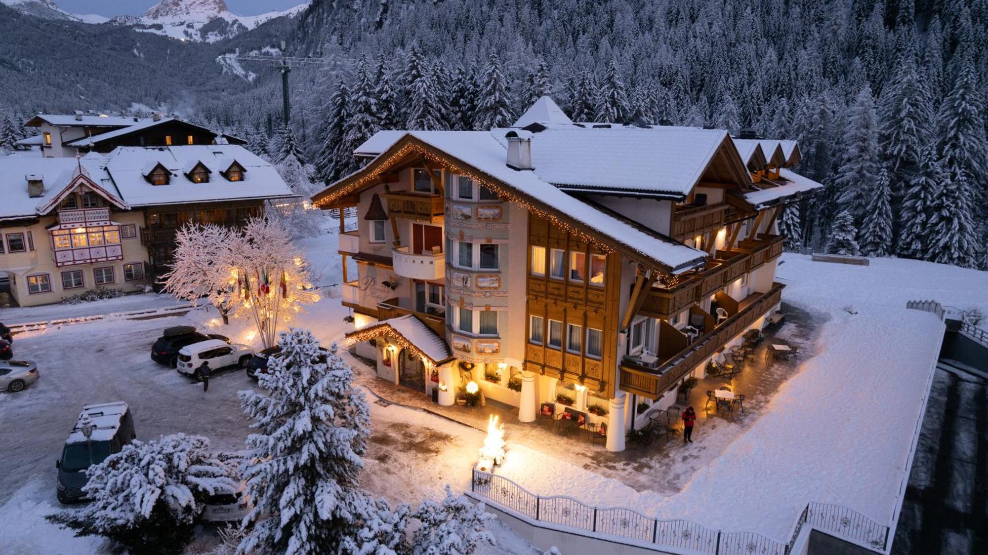 Alpenhotel Panorama Кампітелло-ді-Фасса Екстер'єр фото